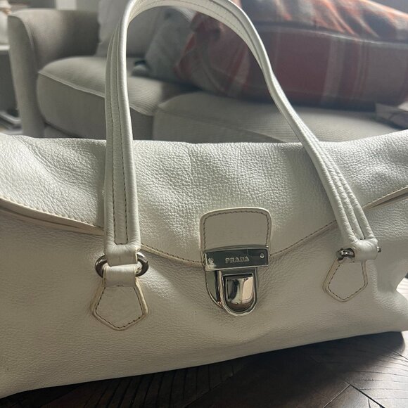 Authentic White Prada Vitello Daino Bianco Leather Bag BR2375 - Picture 3 of 9